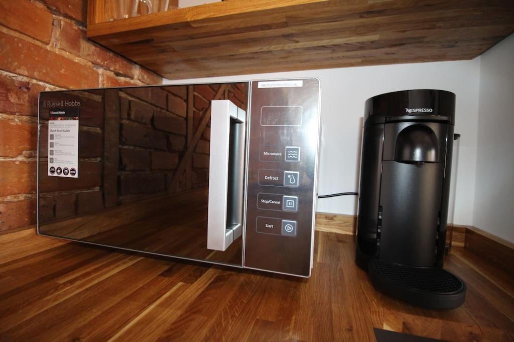 קנטרבורי Apartment 6 At Number 8: City Centre, 1 Bedroom, Sofa Bed In Lounge מראה חיצוני תמונה